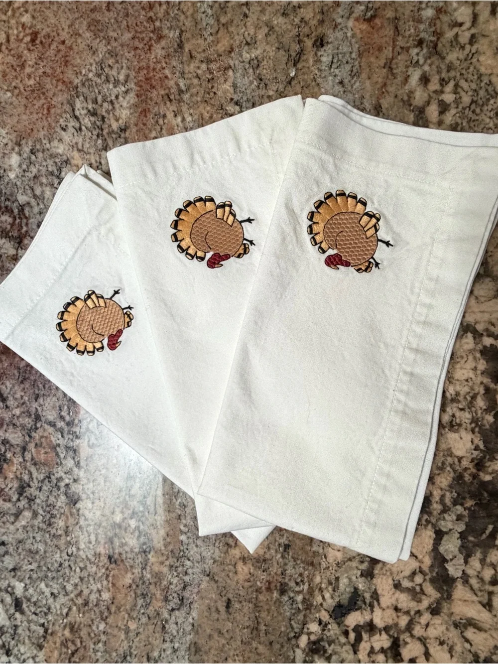 Pottery Barn GobbleWhite Cotton Towels with Embroidered Turkey Motifs Set of 3
